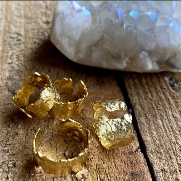 SALE: 🌟18 K gold leaf ring - Picture 8 of 13